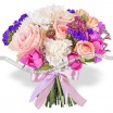 Калейдоскоп - букет с розовыми кустовыми розами и гвоздикой